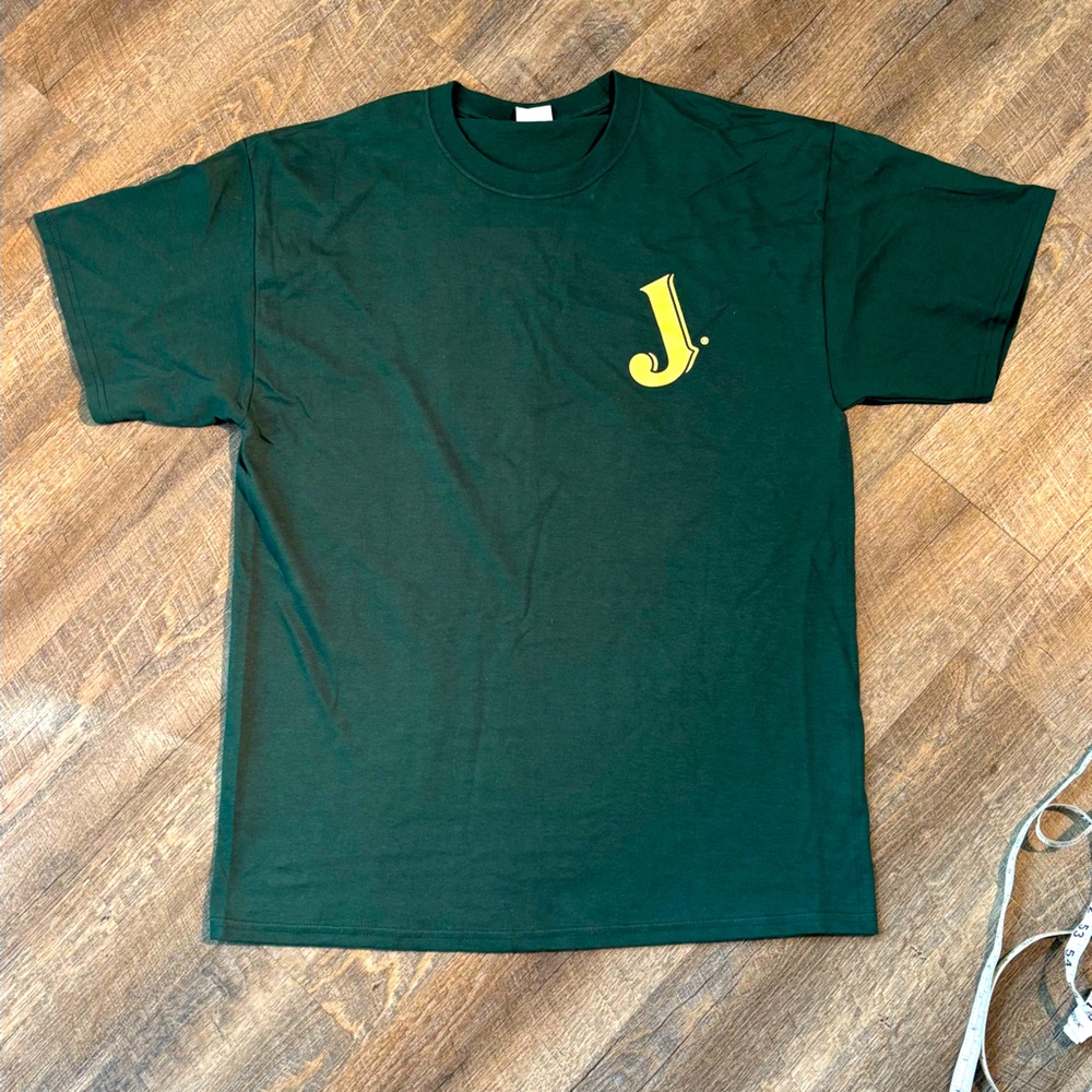 NWOT Jameson brand T shirt
Men’s cut Large. Unisex